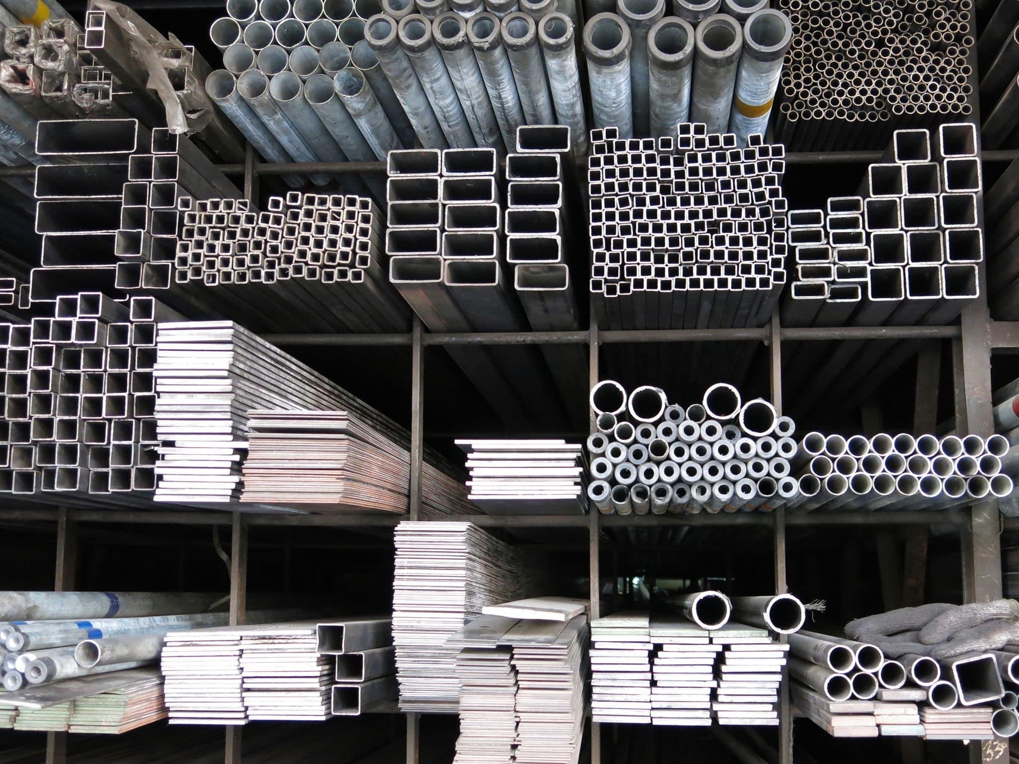 Industrial materials and pipe storage